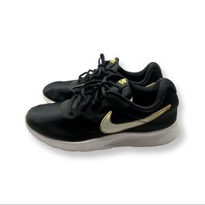 Nike Black Roche Sneakers Size 9